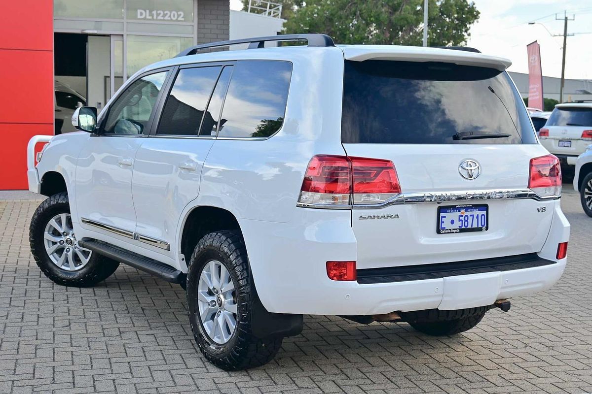 2020 Toyota Landcruiser Sahara VDJ200R
