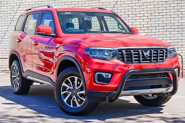 2023 Mahindra Scorpio Z8