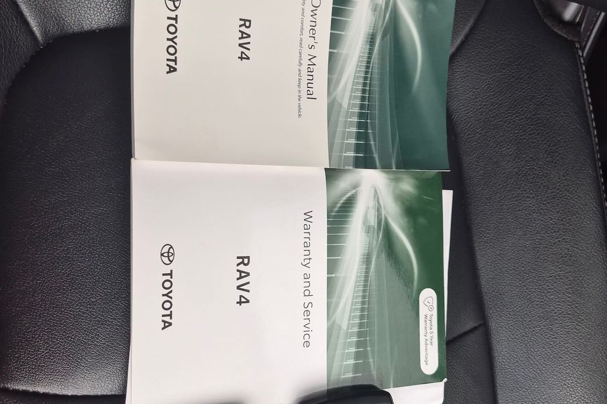 2021 Toyota RAV4 Cruiser MXAA52R