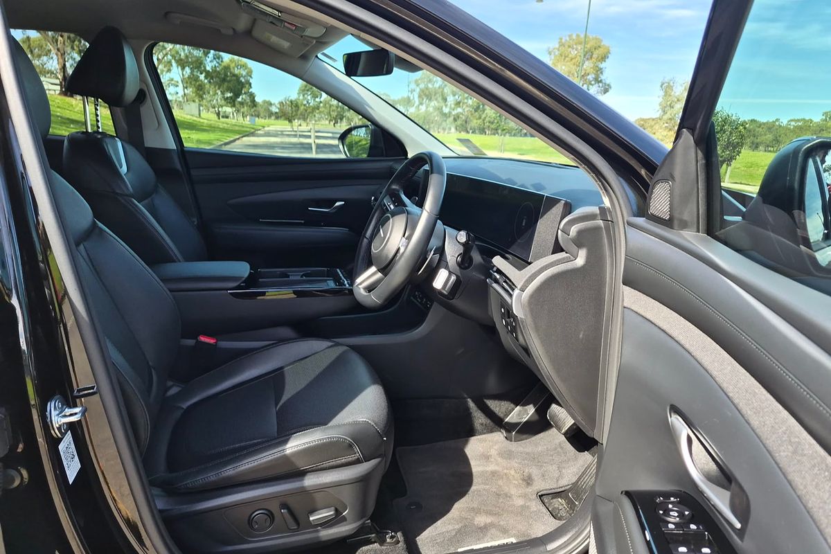 2025 Hyundai Tucson Hybrid Elite NX4.V4