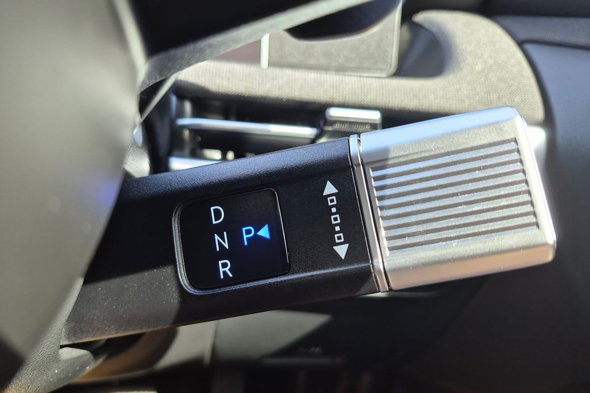 2025 Hyundai Tucson Hybrid Elite NX4.V4