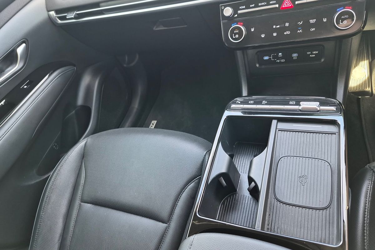 2025 Hyundai Tucson Hybrid Elite NX4.V4