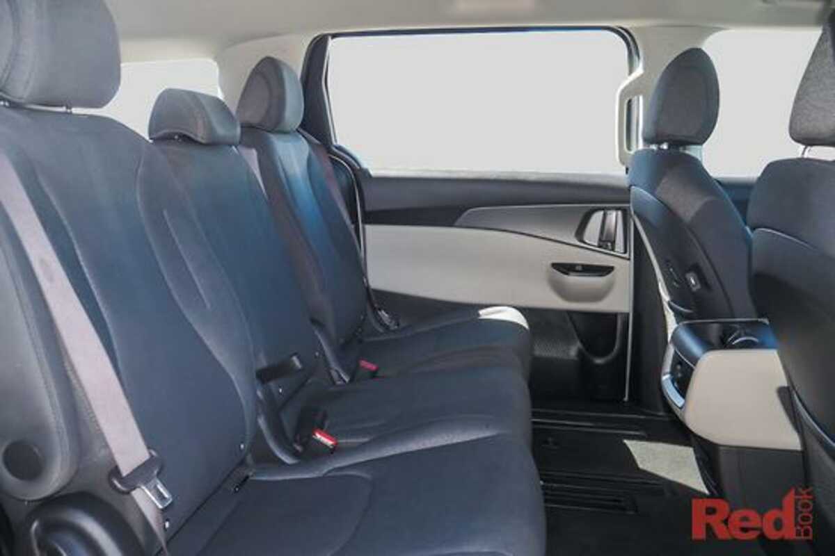 2023 Kia Carnival S KA4