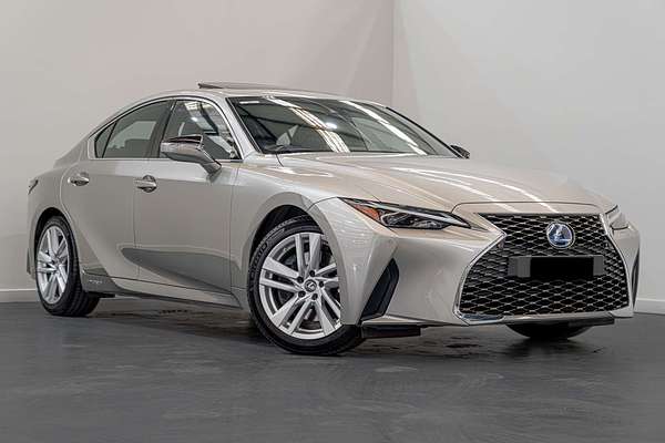 2020 Lexus IS IS300h Luxury AVE30R