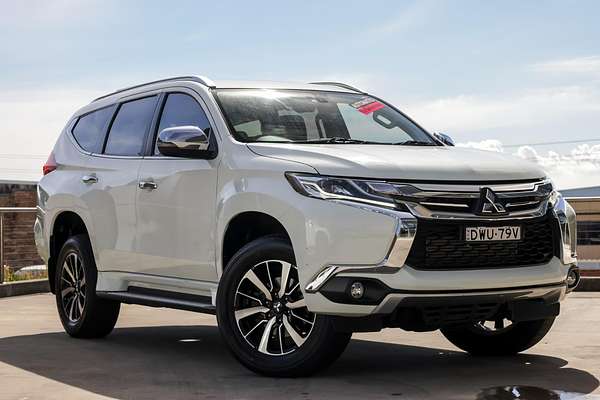 2017 Mitsubishi Pajero Sport GLS QE