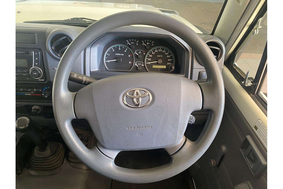 LANDCRUISER VDJ79R MY18 WORKMATE (4x4) 4.5L DTV8 DIESEL TURBO F/INJ 5 SP MANUAL C/CHAS 