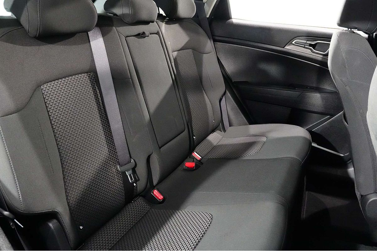 2022 Kia Sportage S NQ5