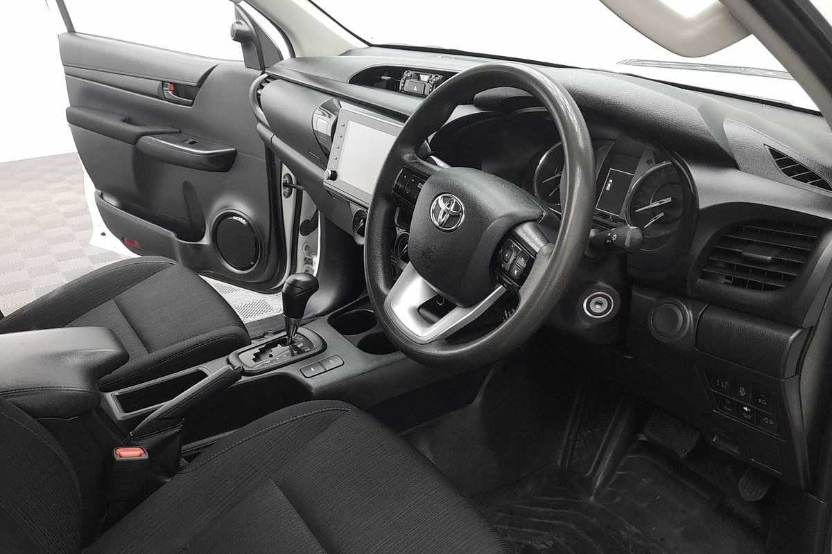 2022 Toyota Hilux SR GUN126R 4X4