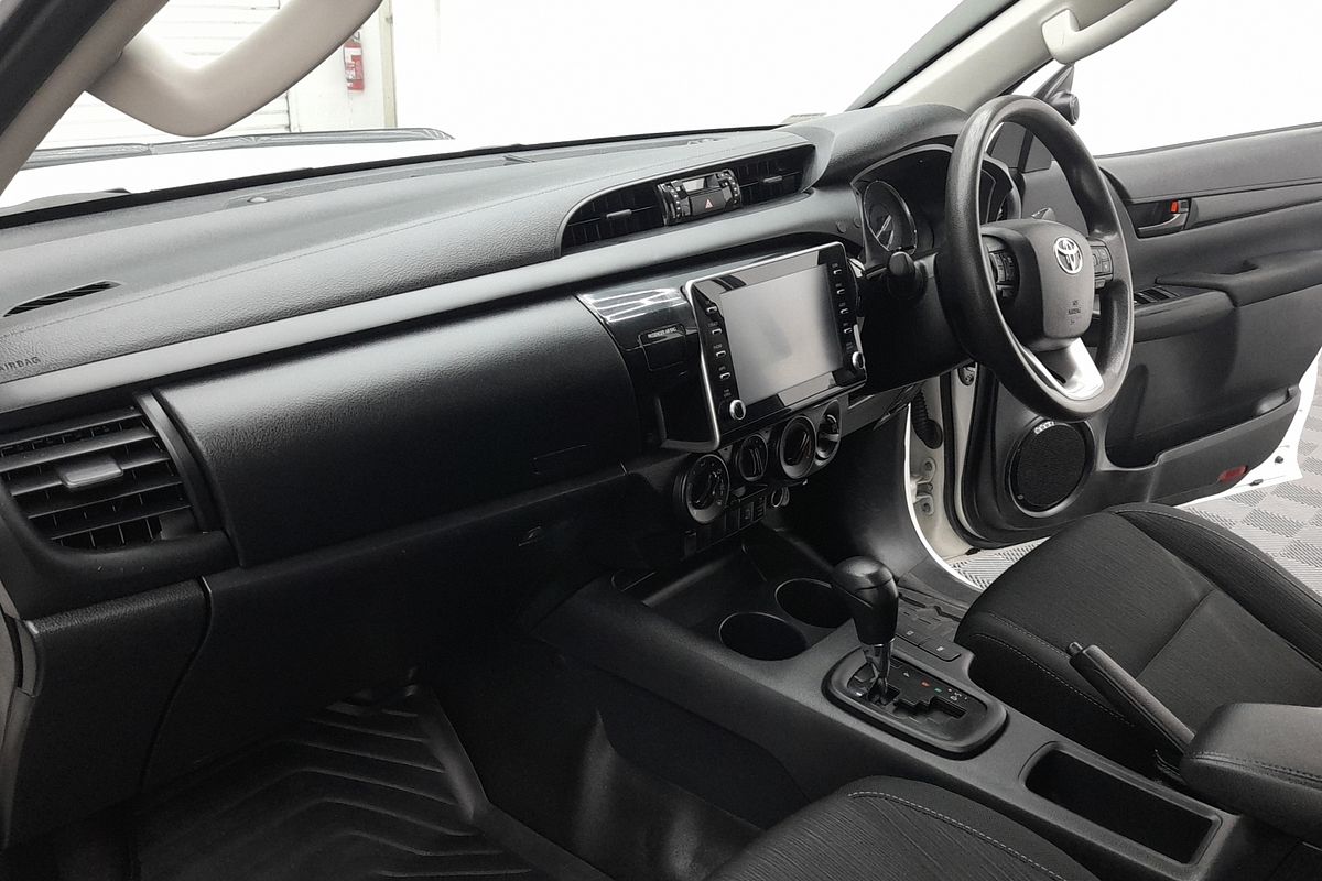 2022 Toyota Hilux SR GUN126R 4X4