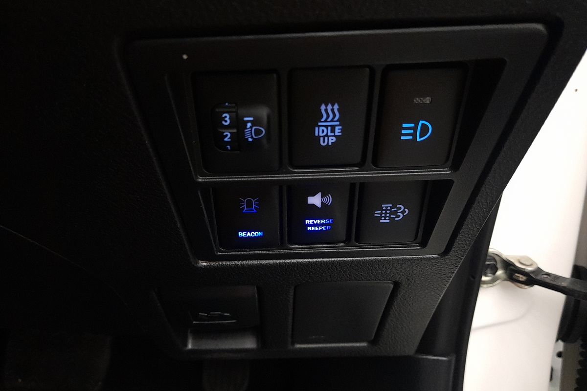 2022 Toyota Hilux SR GUN126R 4X4