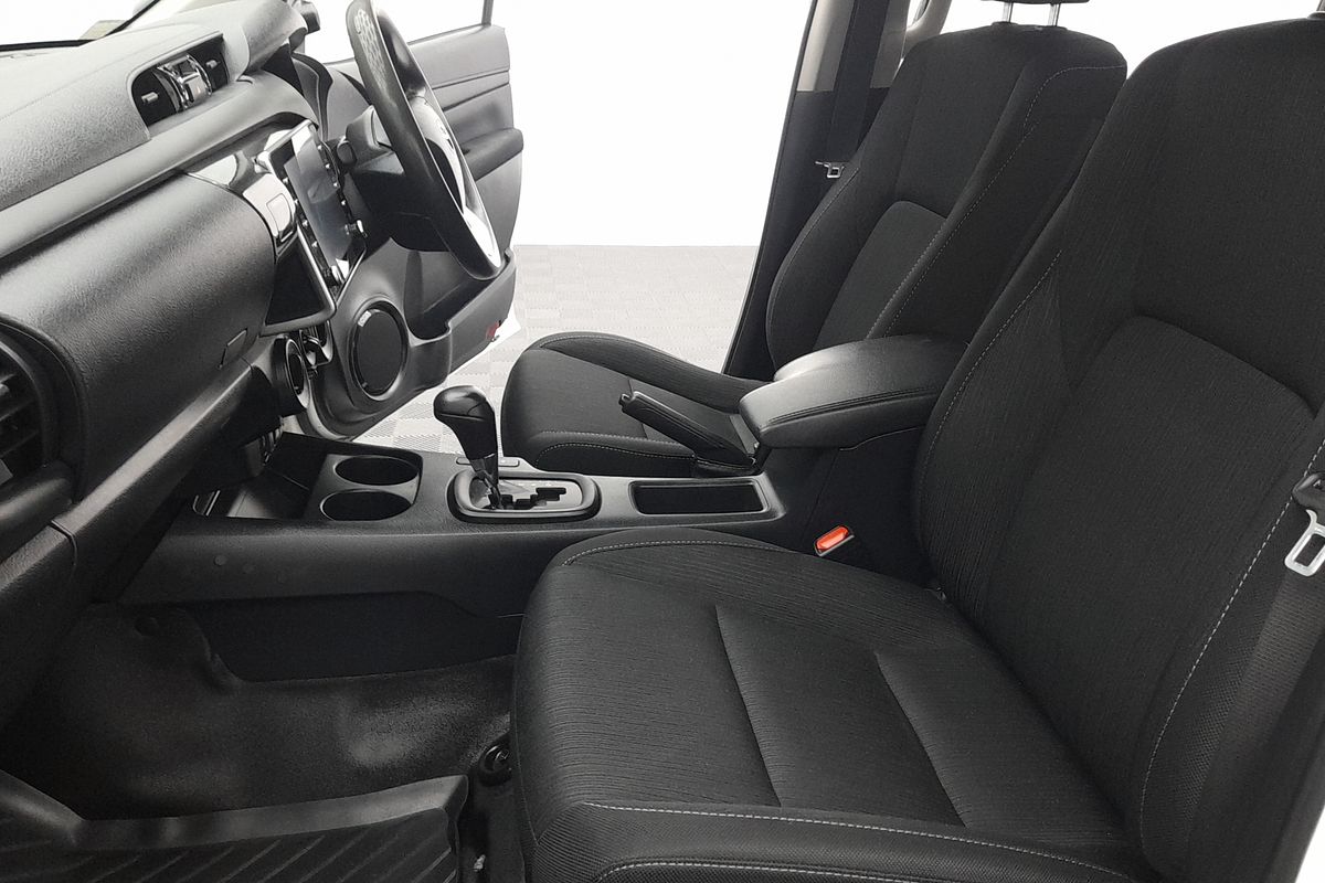 2022 Toyota Hilux SR GUN126R 4X4