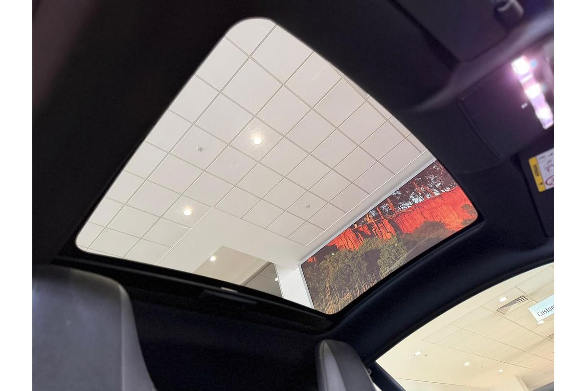 2018 Jaguar F-TYPE R-Dynamic 250kW X152