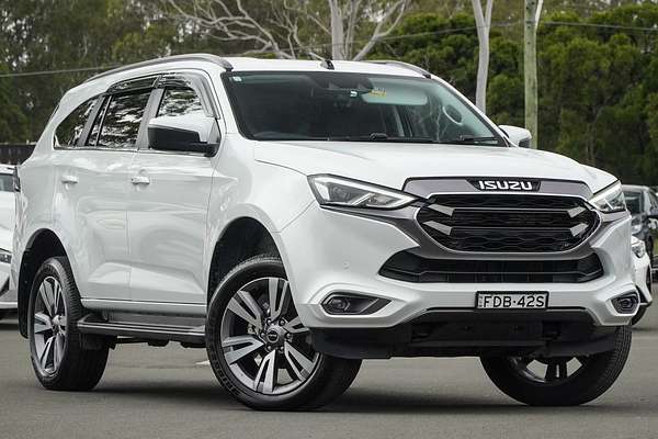 2023 Isuzu MU-X LS-T