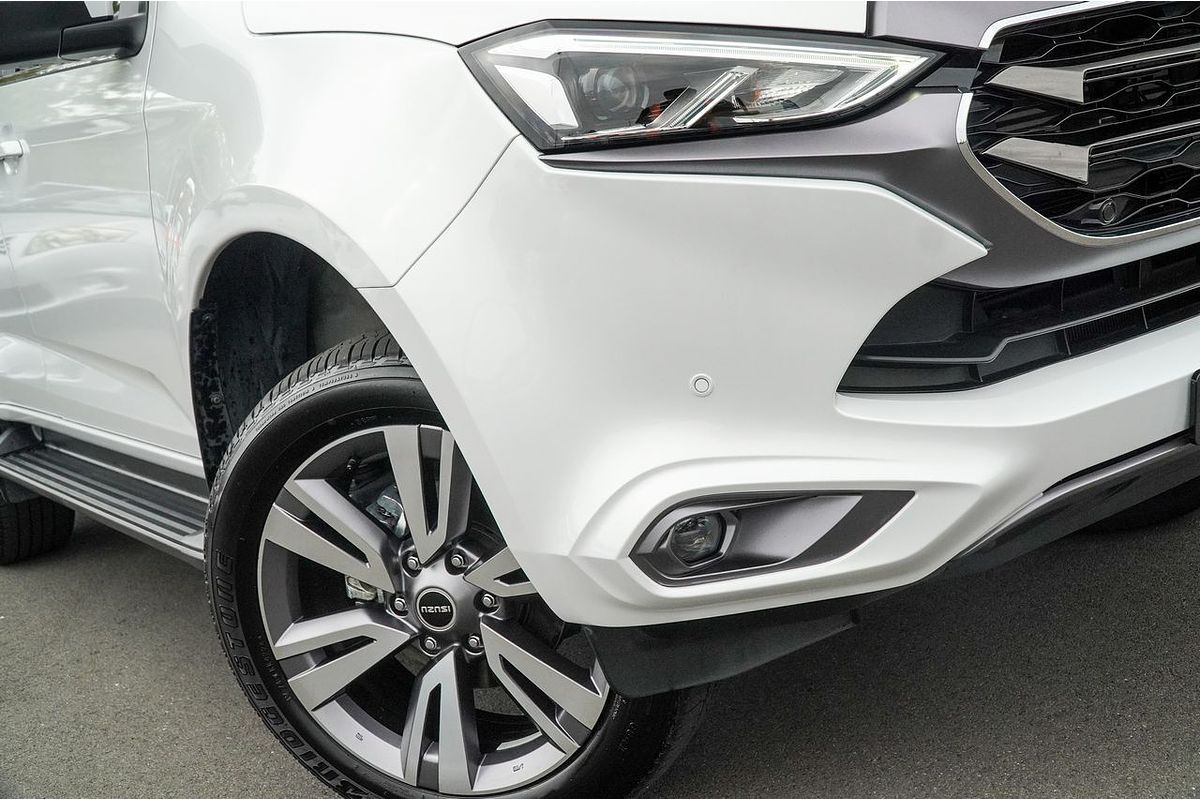 2023 Isuzu MU-X LS-T