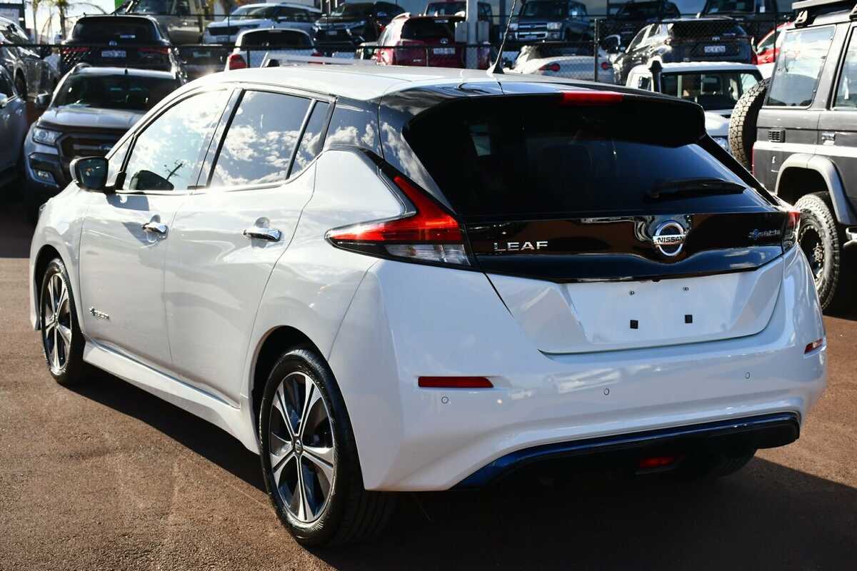 2019 Nissan Leaf  ZE1