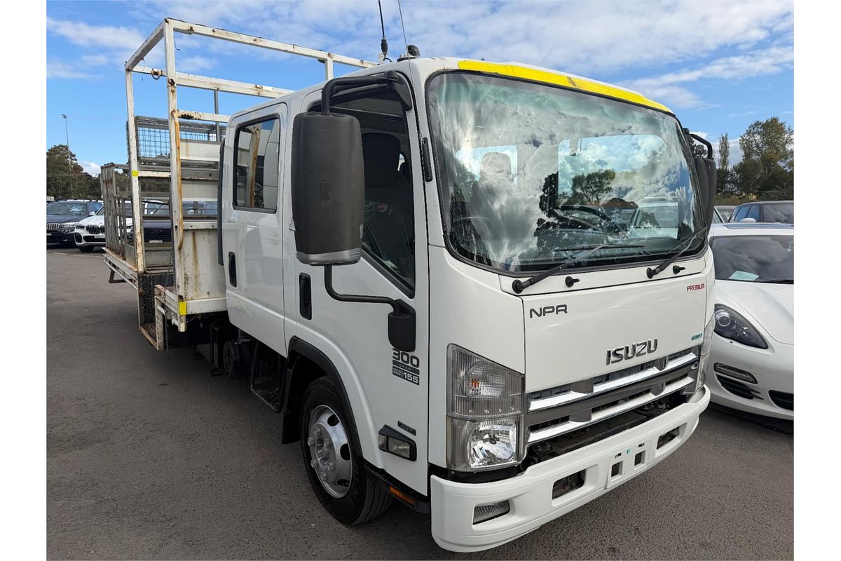 2015 Isuzu N Series NPR 300 CNG 4x2 MWB