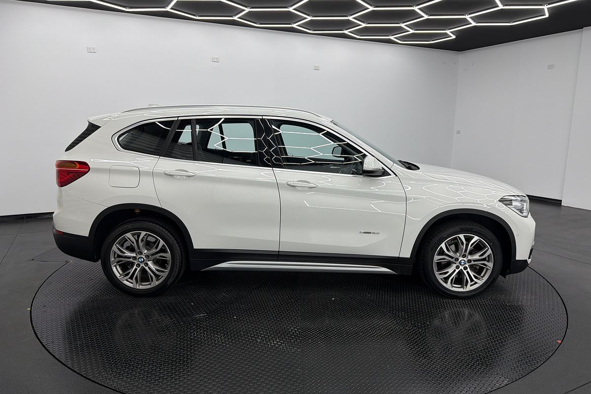 2018 BMW X1 sDrive18i F48
