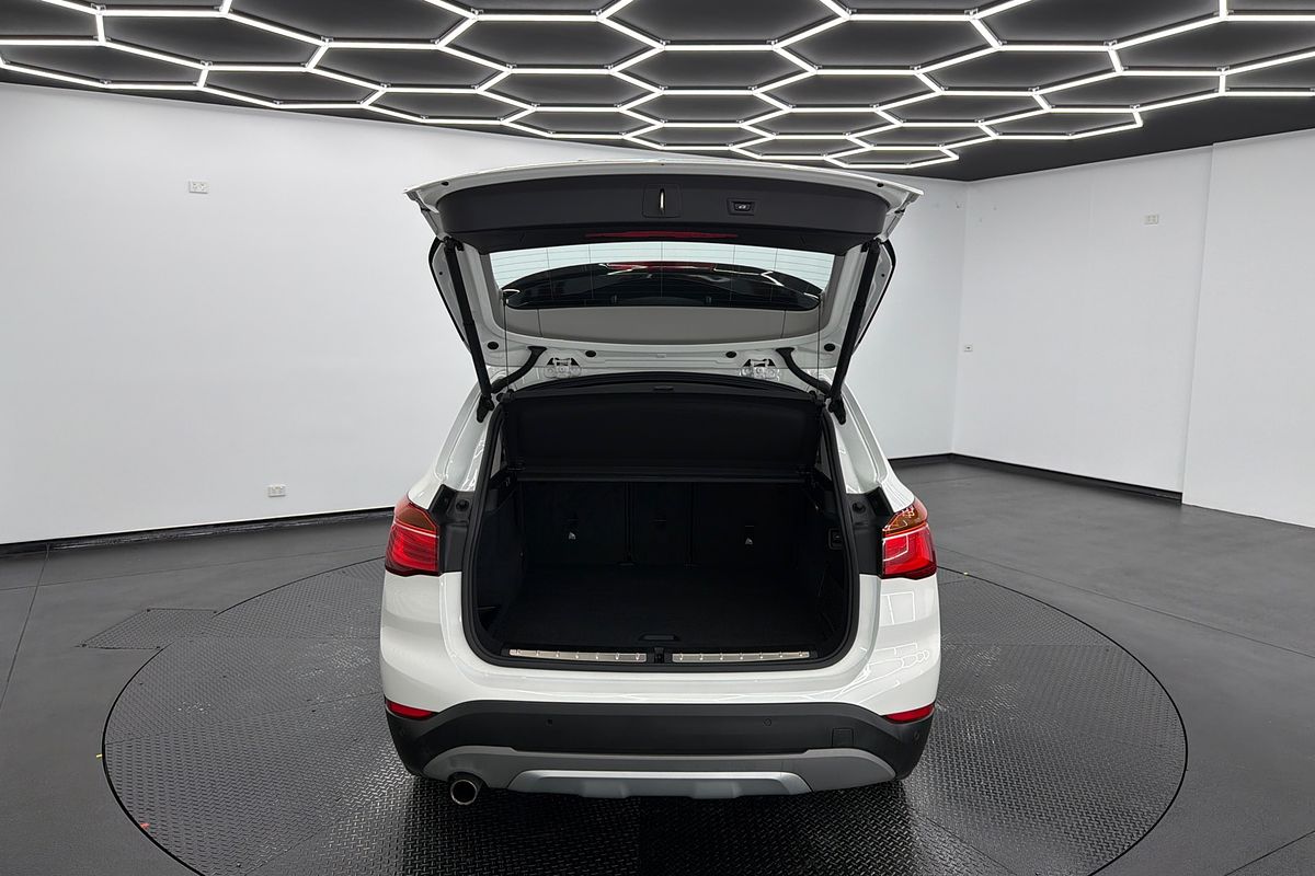 2018 BMW X1 sDrive18i F48