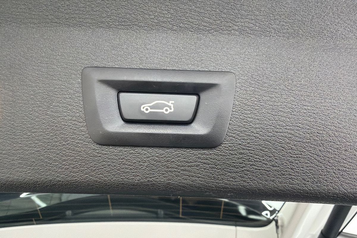 2018 BMW X1 sDrive18i F48