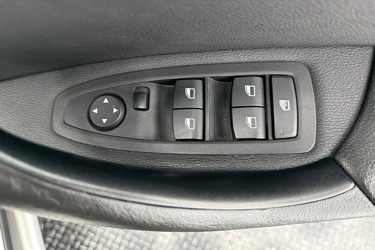 2018 BMW X1 sDrive18i F48