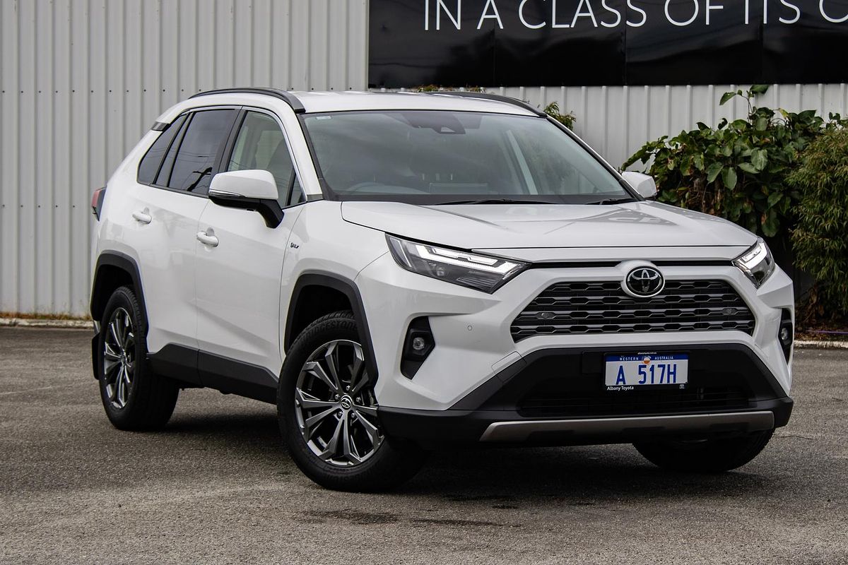 2025 Toyota RAV4 GXL AXAH52R