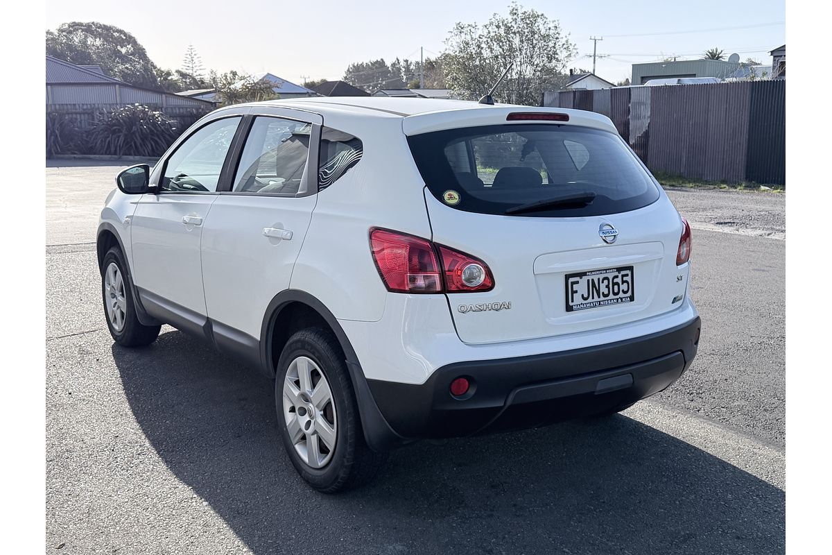 2010 Nissan QASHQAI 2.0 ST AT