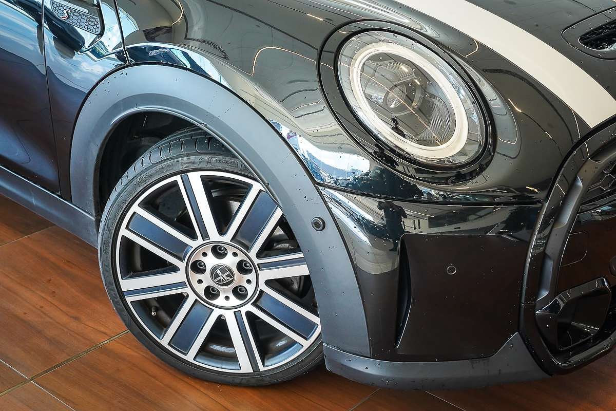 2023 MINI Hatch Cooper S Classic F55 LCI-2