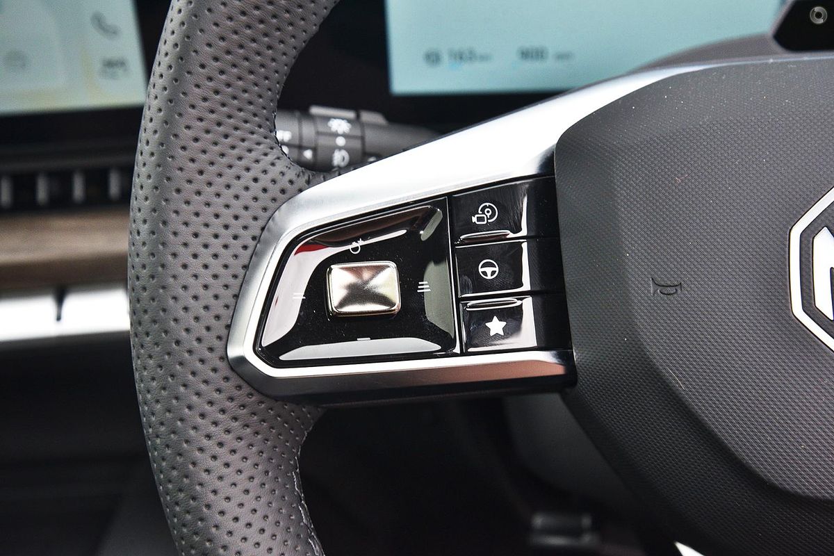 2025 MG QS Essence IS31 AWD