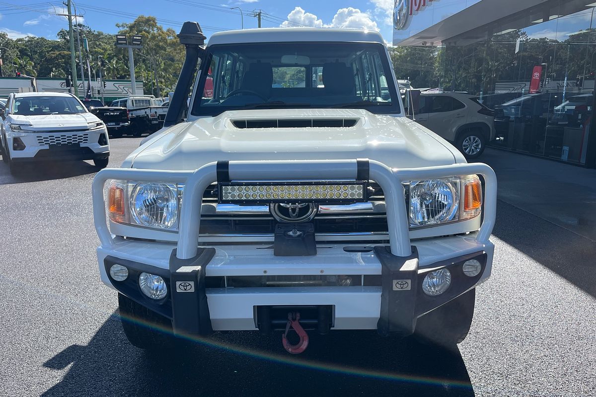 2018 Toyota Landcruiser GXL Troopcarrier VDJ78R
