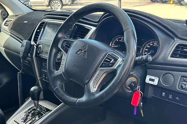 2020 Mitsubishi Triton GLX-R MR 4X4 thumb-3