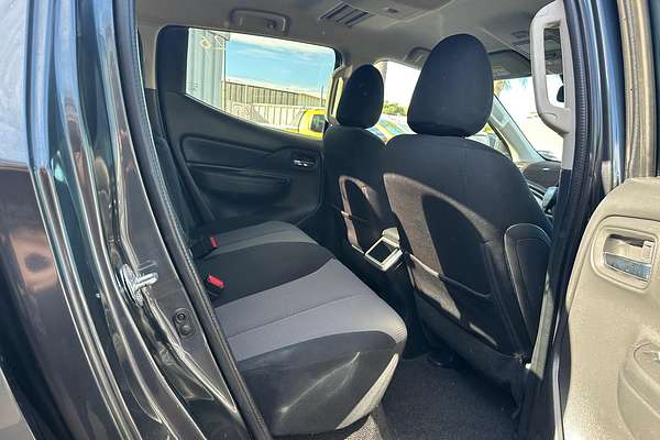 2020 Mitsubishi Triton GLX-R MR 4X4 thumb-6