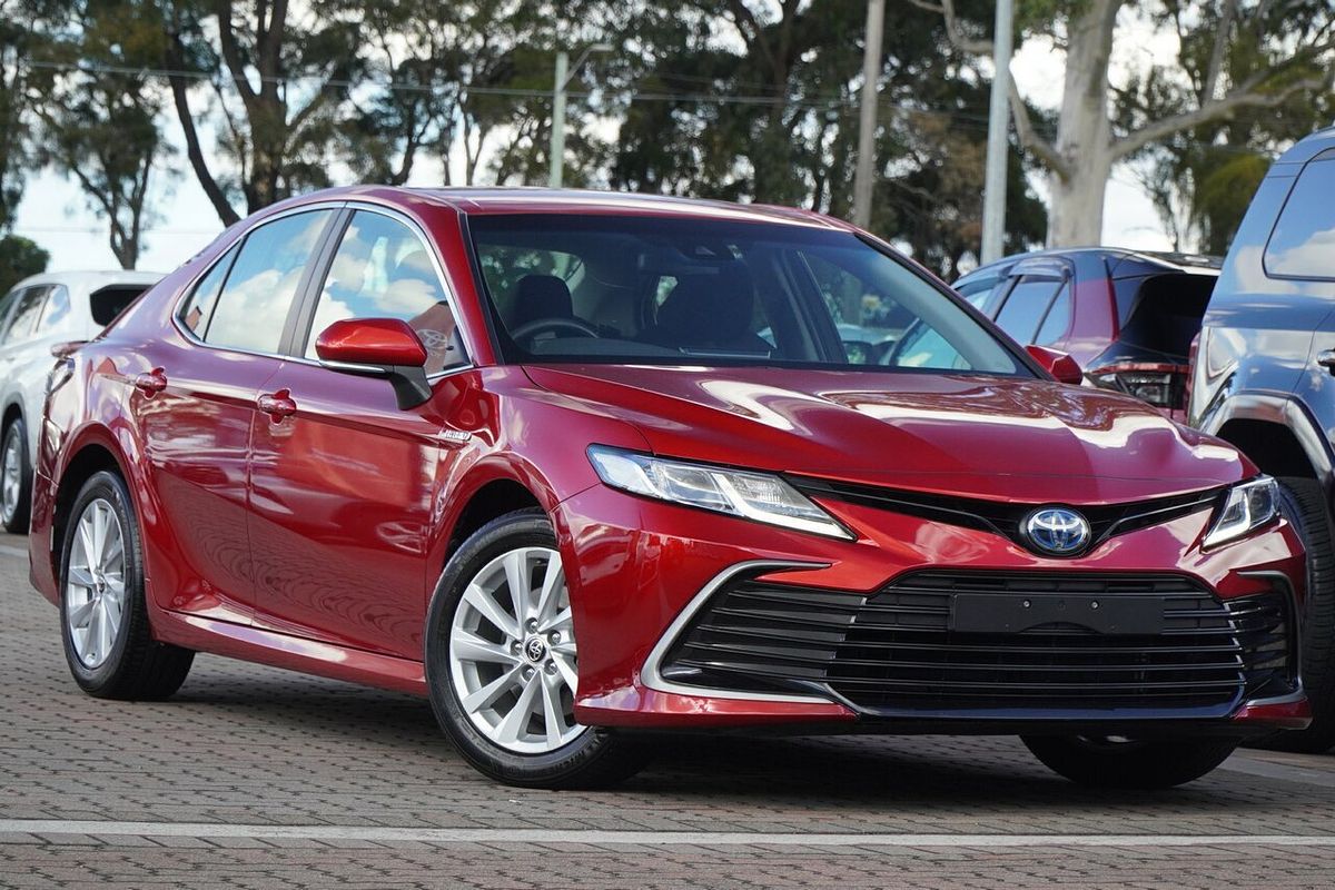 2023 Toyota Camry Ascent AXVH70R