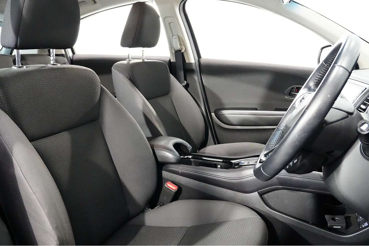 2021 Honda HR-V VTi-S