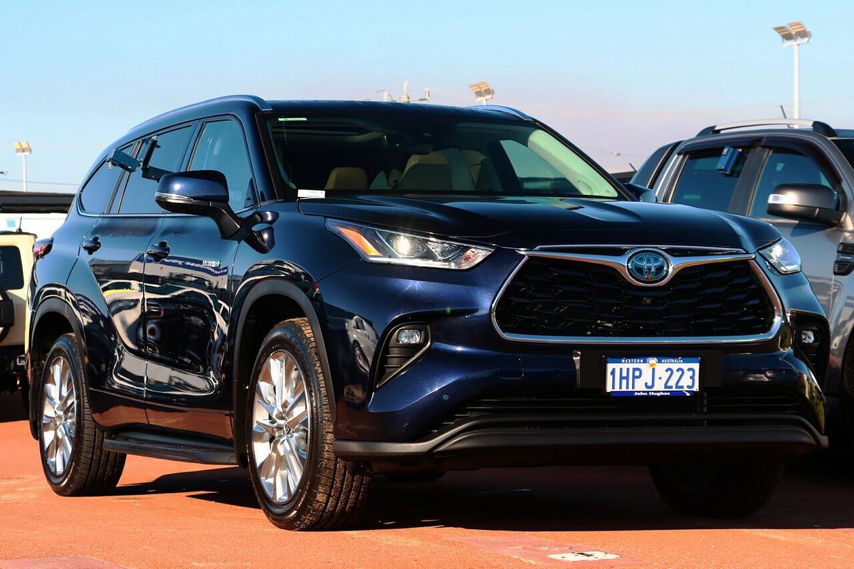 2022 Toyota Kluger Grande AXUH78R