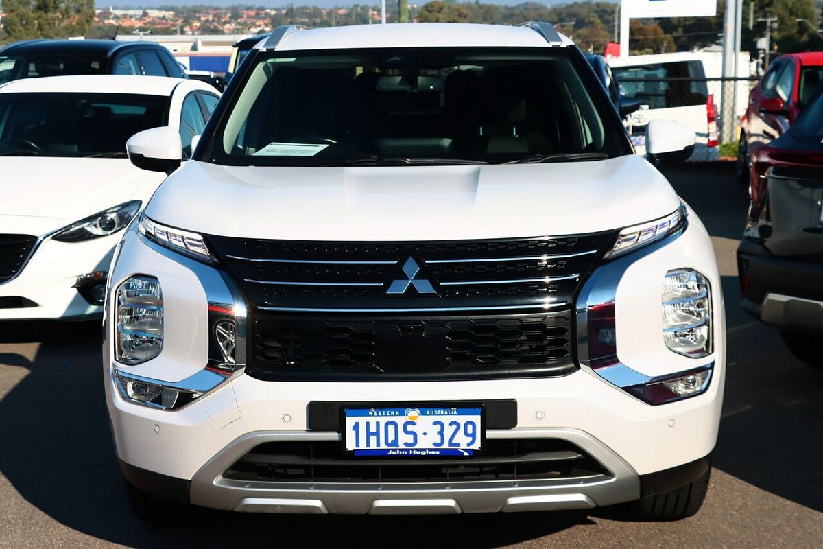 2022 Mitsubishi Outlander LS ZM