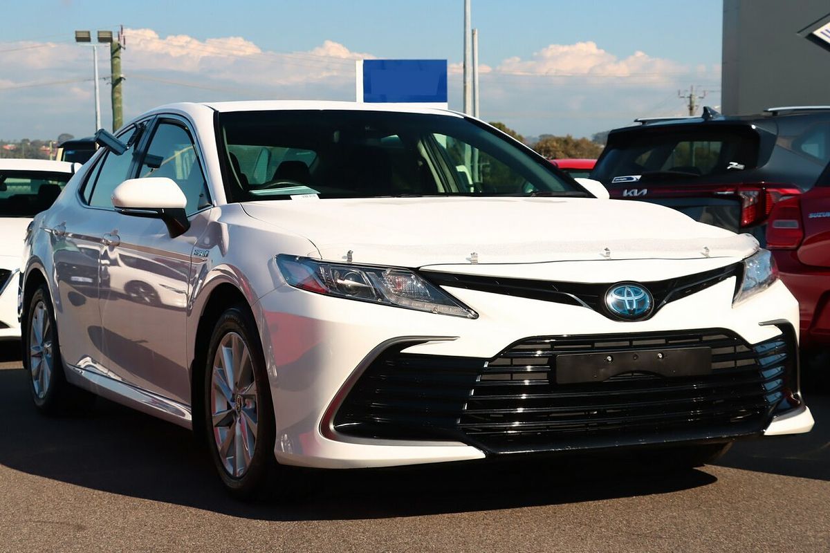 2021 Toyota Camry Ascent AXVH70R