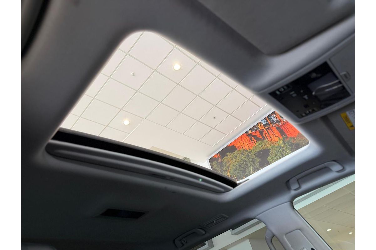 2018 Lexus LX LX570 S URJ201R