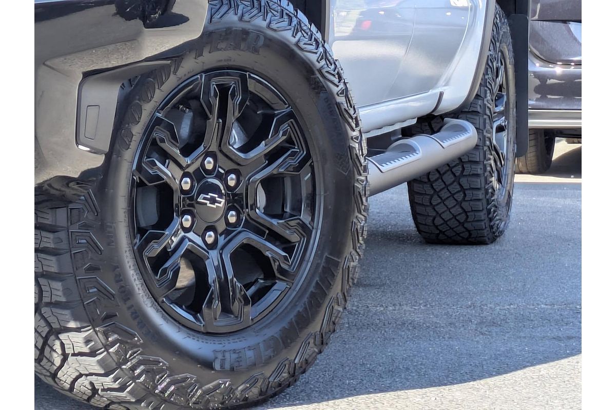 2025 Chevrolet Silverado 1500 ZR2 W/Tech Pack T1 4X4