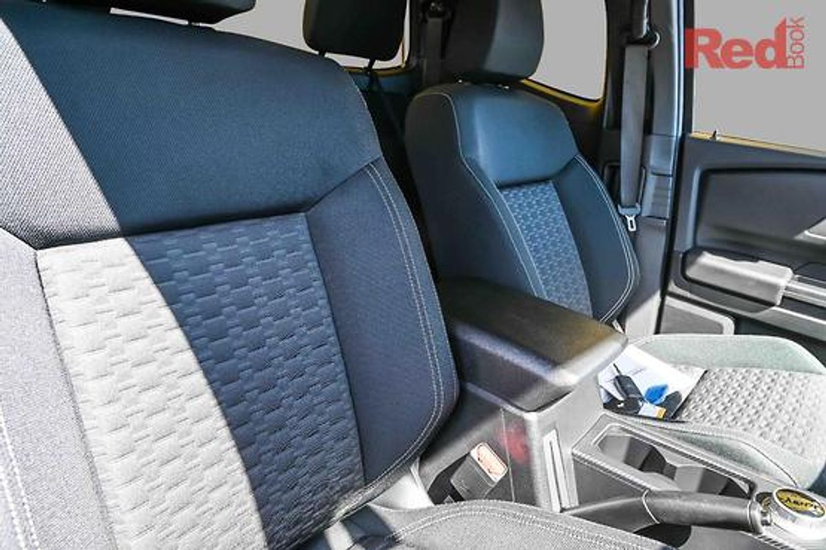 2026 Mitsubishi Triton GLX+ MV 4X4