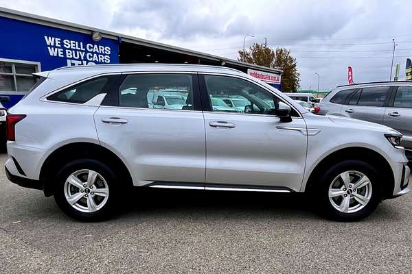 2021 Kia Sorento S MQ4