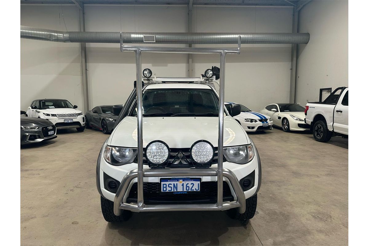2011 Mitsubishi Triton GLX MN 4X4