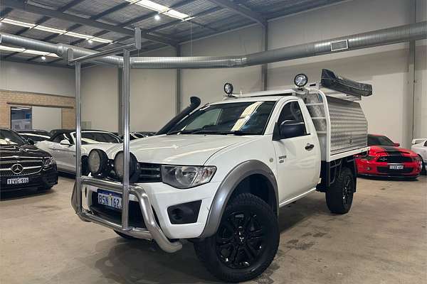 2011 Mitsubishi Triton GLX MN 4X4