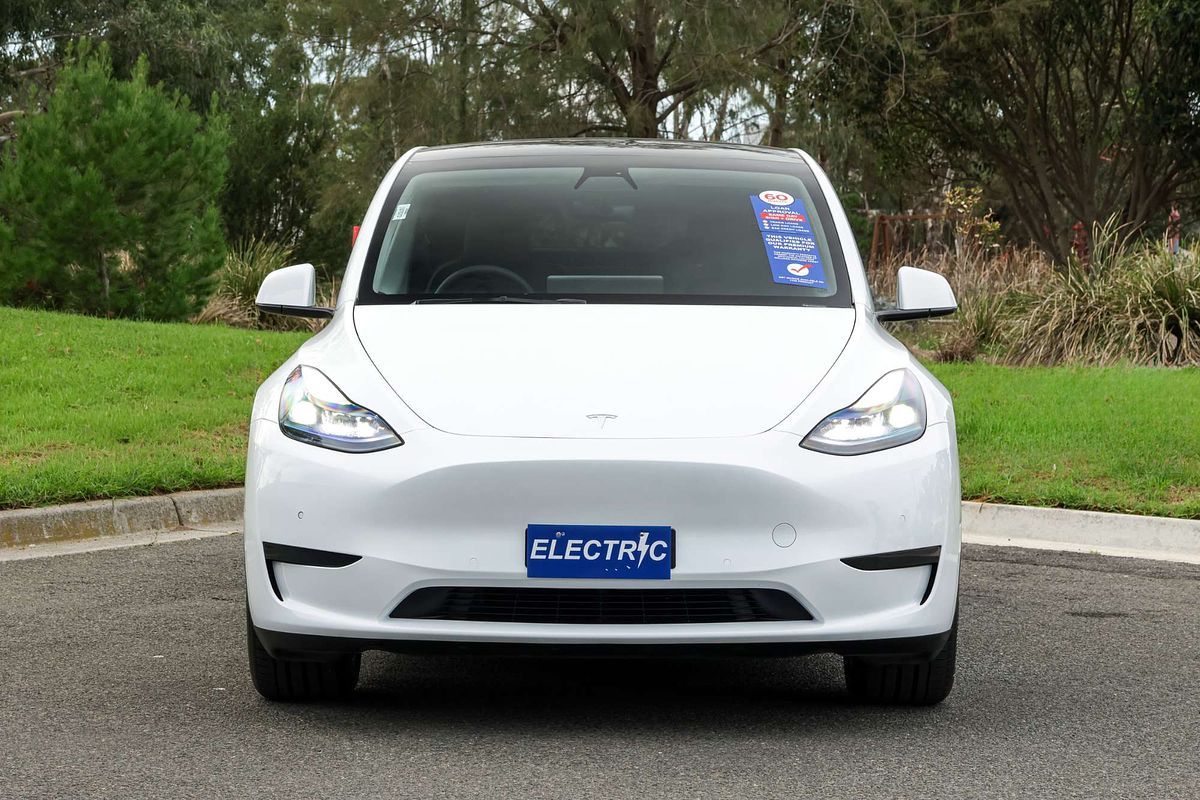 2022 Tesla Model Y Rear-Wheel Drive