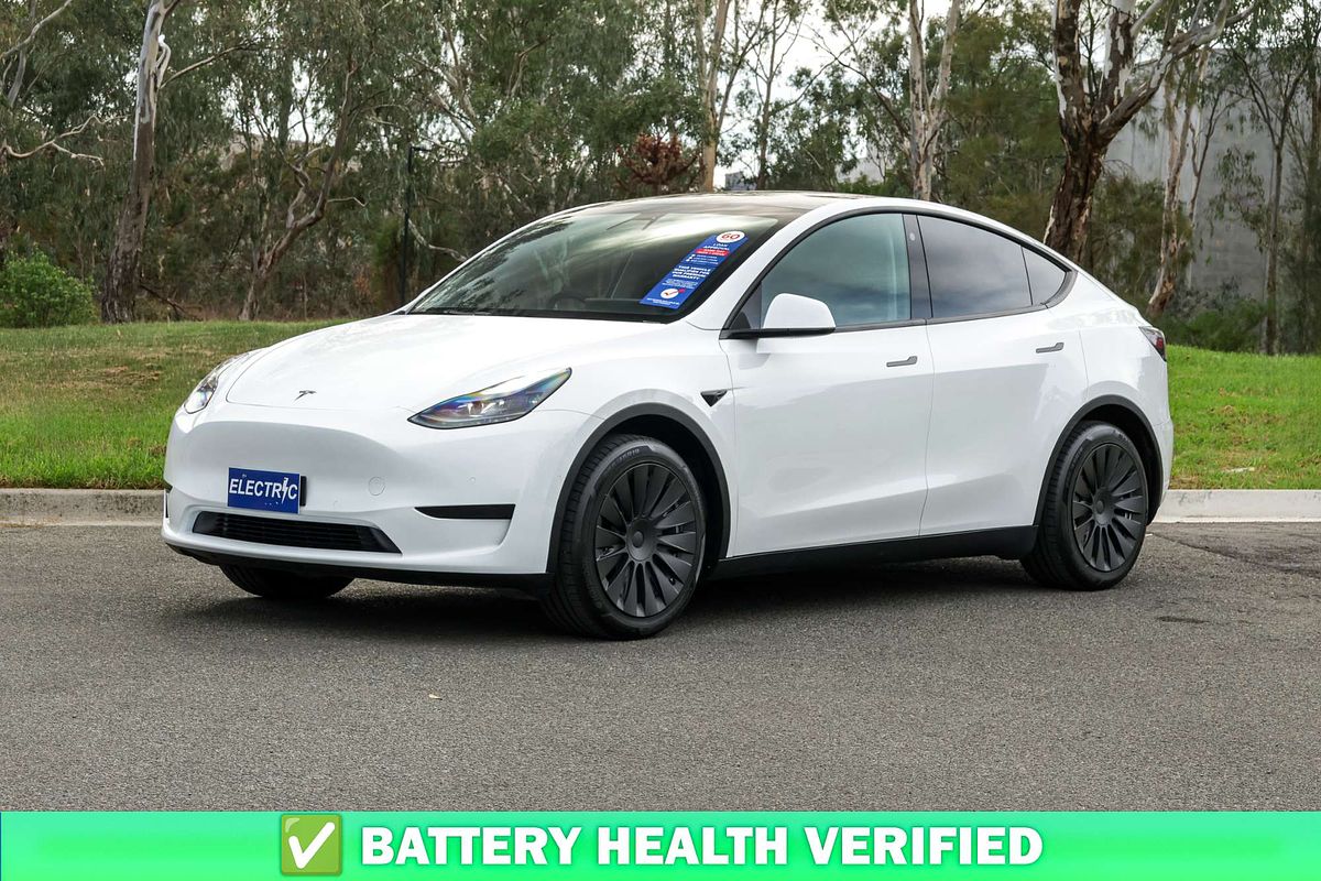 2022 Tesla Model Y Rear-Wheel Drive