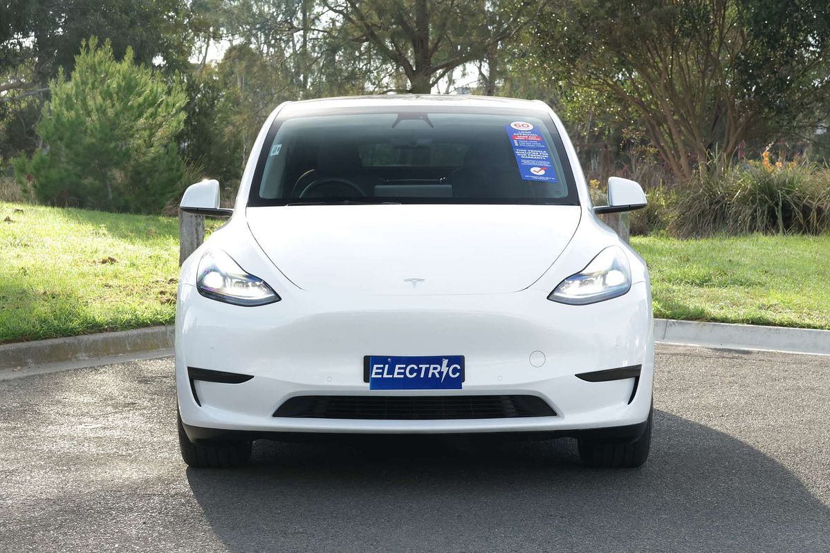 2022 Tesla Model Y Rear-Wheel Drive