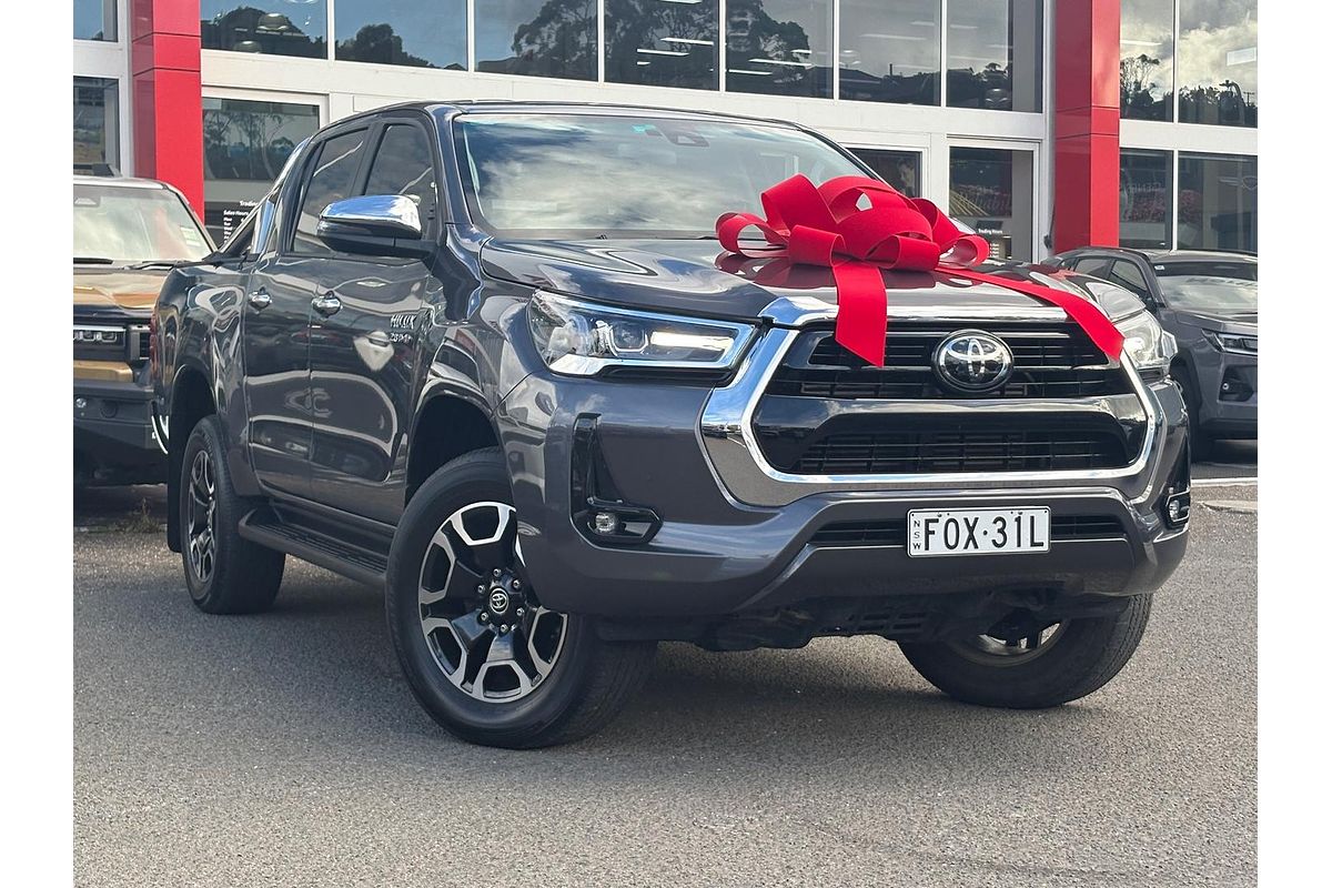 2022 Toyota Hilux SR5 GUN126R 4X4