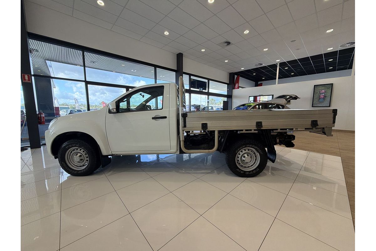 2017 Isuzu D-MAX SX High Ride Rear Wheel Drive