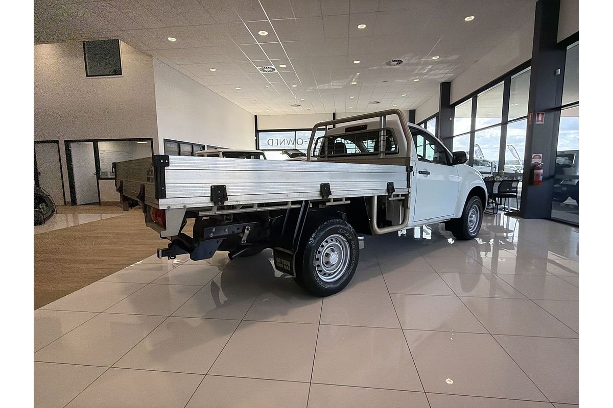 2017 Isuzu D-MAX SX High Ride Rear Wheel Drive
