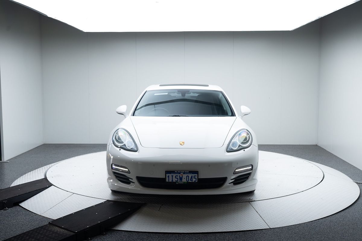 2012 Porsche Panamera Diesel 970