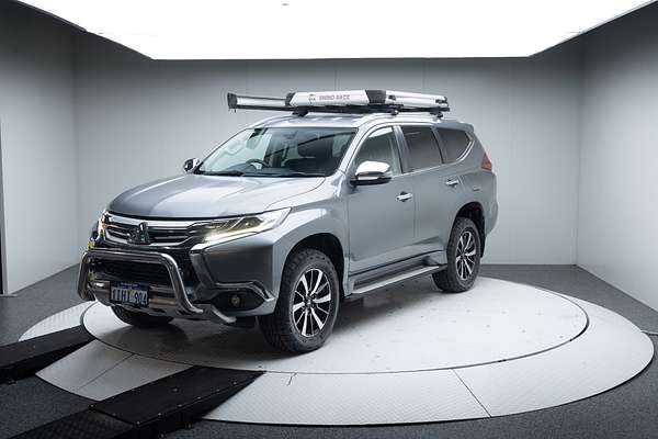 2016 Mitsubishi Unknown GLS QE